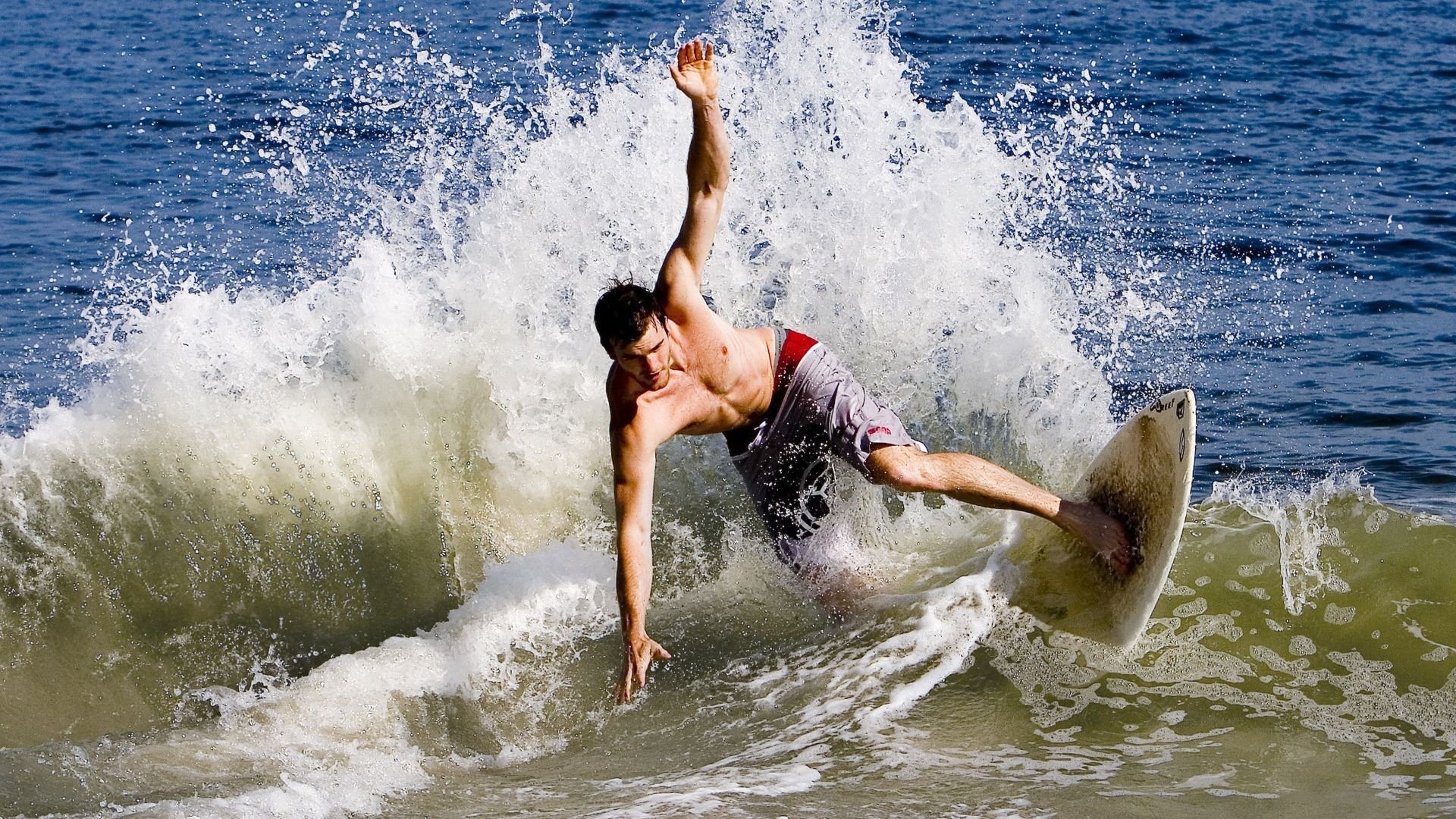 开云体育app网页版安全-王宗源决赛发挥稳定赢得掌声，王宗源领奖