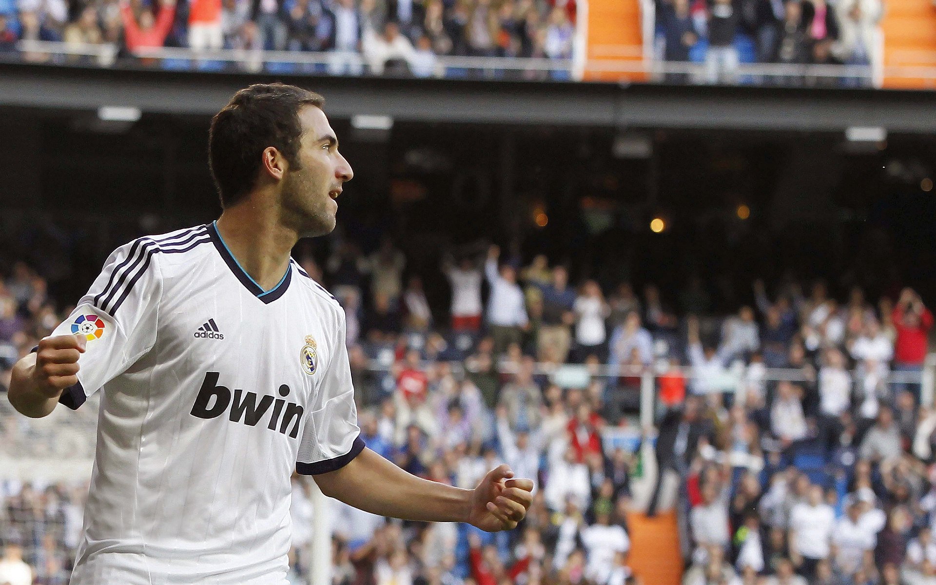 开云体育-西甲天王表演：带球过人，技惊四座，西甲 球星